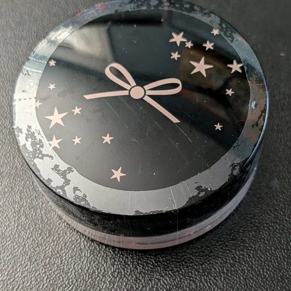 Ciate Extraordinary Translucent Setting Powder - Picture 2 of 2